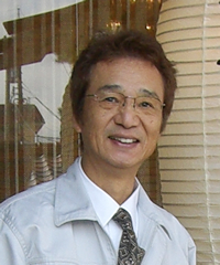 篠田俊美